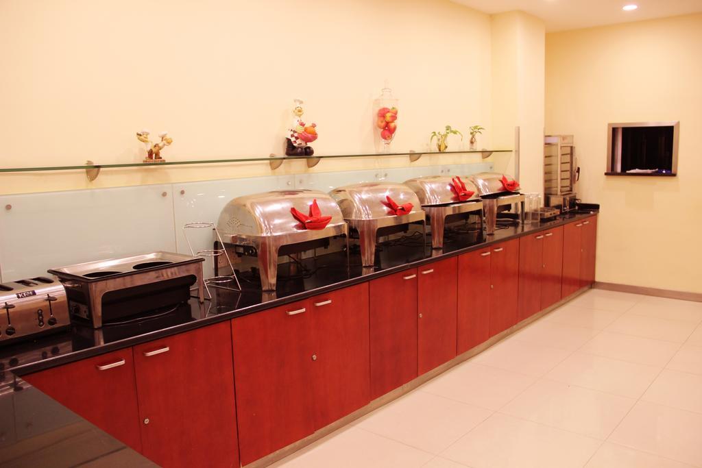 Hanting Express Shangri-La Branch Bagian luar foto